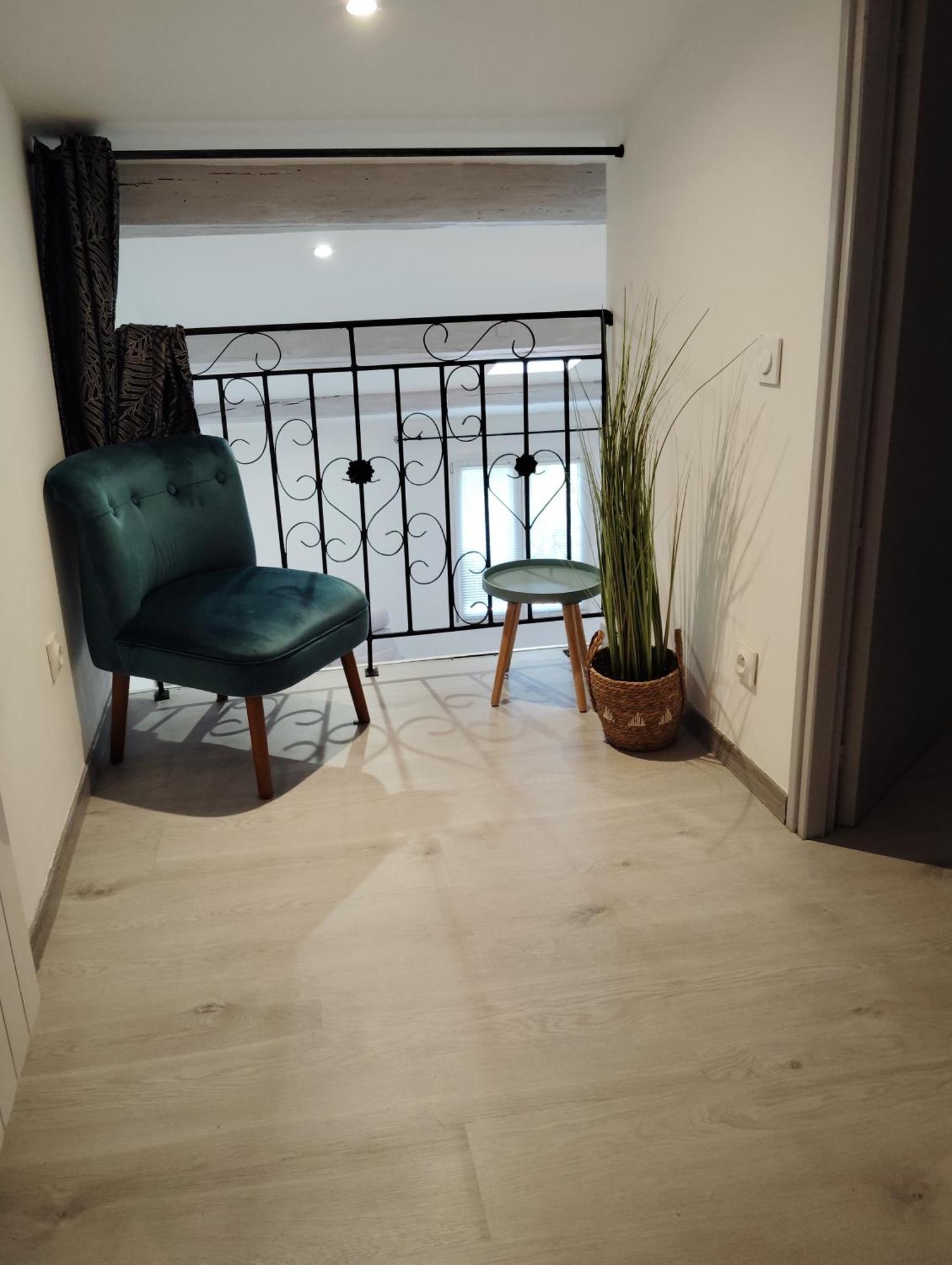 Maison Chez Marthe Le Muy Exterior foto